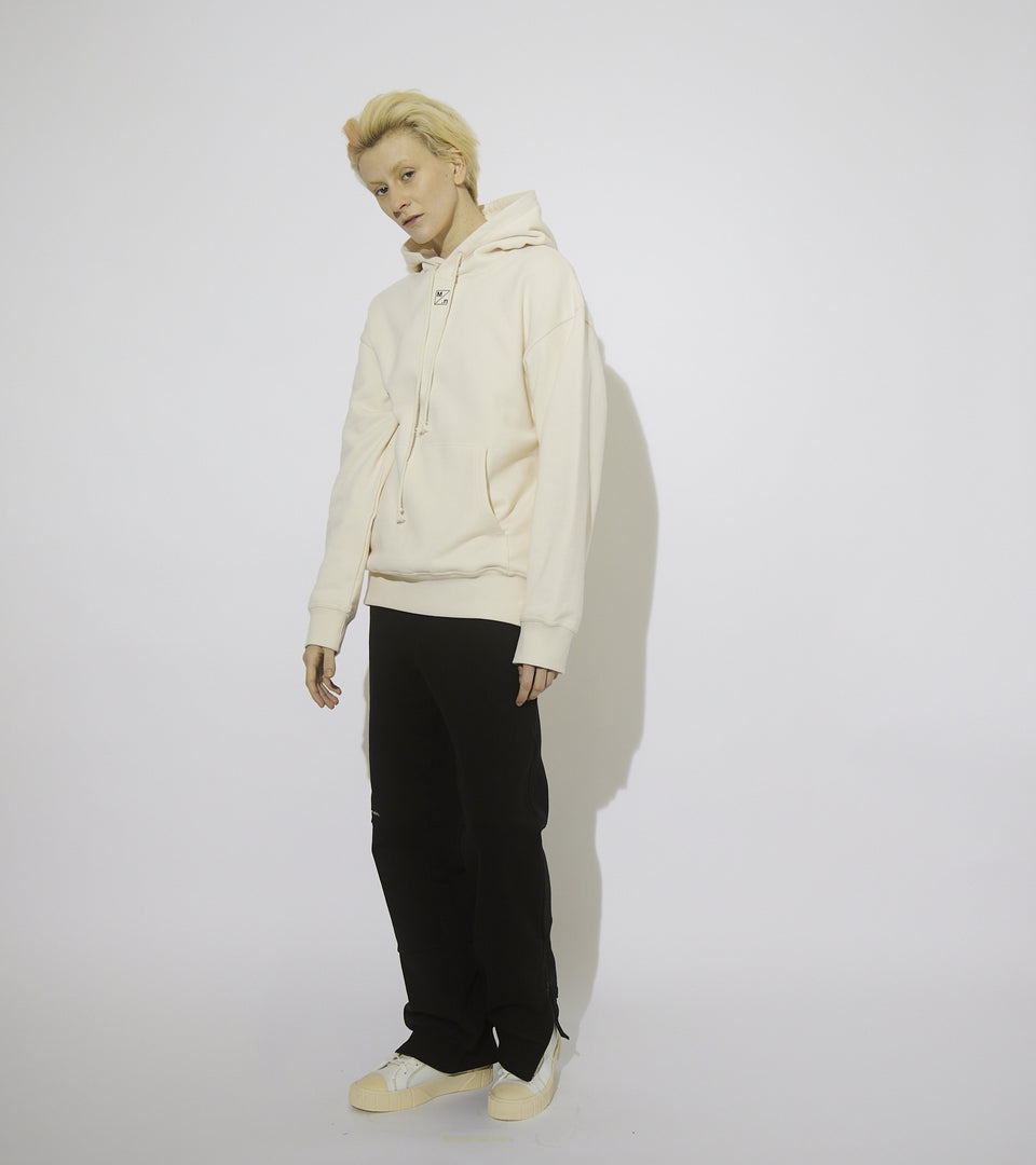 mononavy hooded ivory