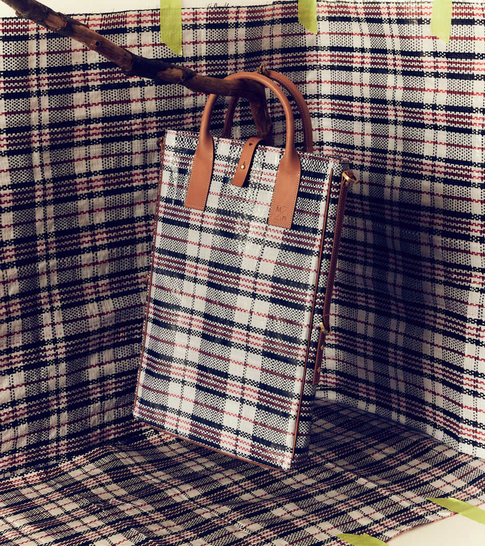 mono navy sustainable bag